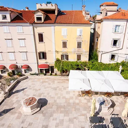 Apartman Portadomo Penthouse By Locap Group