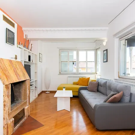 Portadomo Penthouse By Locap Group *