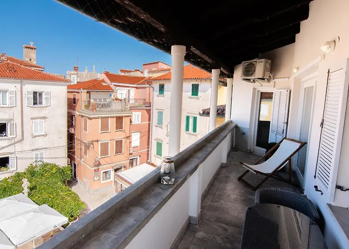 Portadomo Penthouse By Locap Group 公寓 皮兰