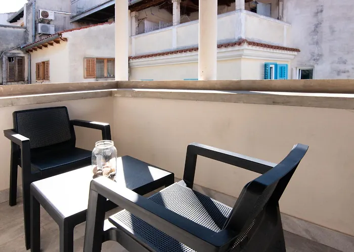 Portadomo Penthouse By Locap Group