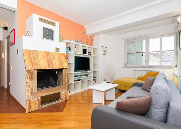 Portadomo Penthouse By Locap Group